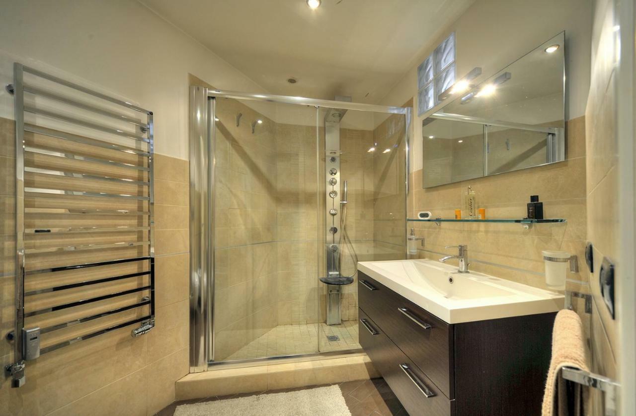 Ferienhaus Luxury House - The